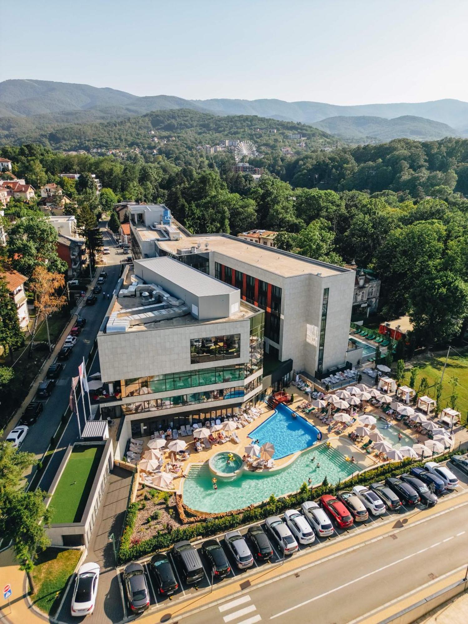 Hotel Tonanti Vrnjačka Banja Exterior foto